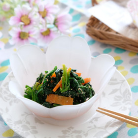 ほうれん草の胡麻和え
お弁当は彩りも大事(*^^*)