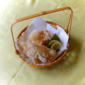 パリッとカリッと鶏皮煎餅