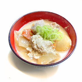 豚肉と根野菜の白和え汁