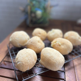 じゃがいもベーコン、チーズ入りです✨
米粉で発酵なし！