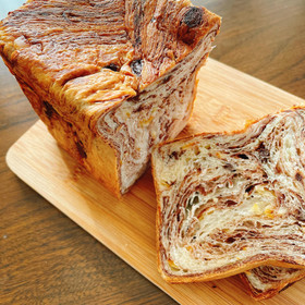 オレンジショコラデニッシュ食パン