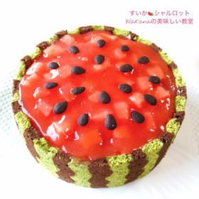 見た目もスイカなスイカ好きにはたまらないケーキ。