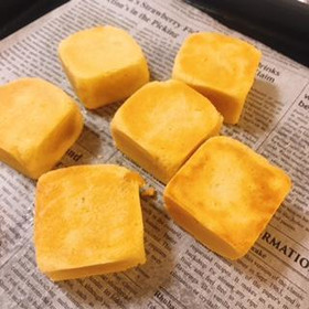 パイナップルケーキ