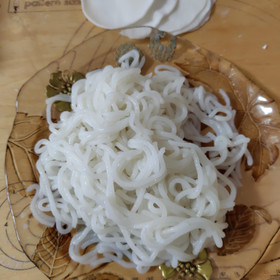 手打ちの米粉麺