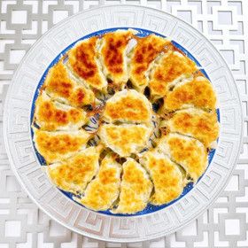 30個作成・お土産用生餃子付き
※生餃子は冷凍保存🉑