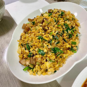 チャーシューたっぷりパラパラチャーハン
