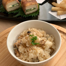 鮭とキノコの炊き込みご飯