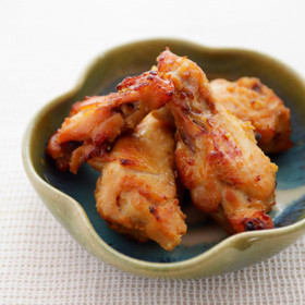 鳥手羽元の味噌漬け焼き