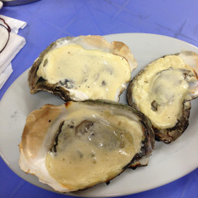 ベトナムの貝やさんで食べたチーズ焼き