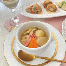 ゴロゴロ野菜のポトフ