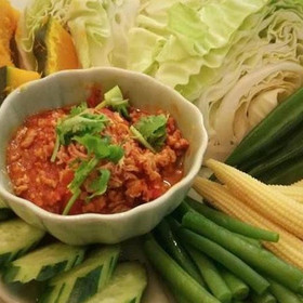 トマトと挽肉のチリディップ