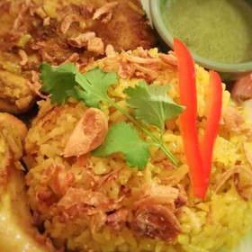 タイ風チキンビリヤニ