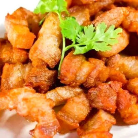 豚バラ肉のナムプラー揚げ