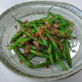三度豆のにんにく炒め