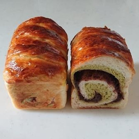手ごねパン教室　tail piglet