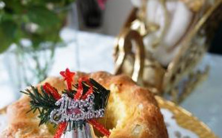クリスマス　クグロフのケークサレ