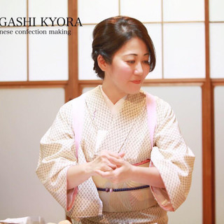 藤岡　まき子