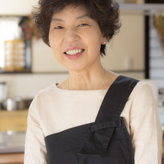 五嶋　幸子