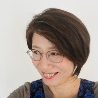 高橋　育子