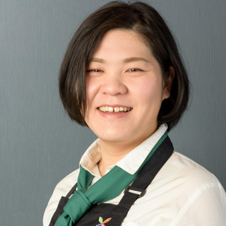 畑瀬亜紀子