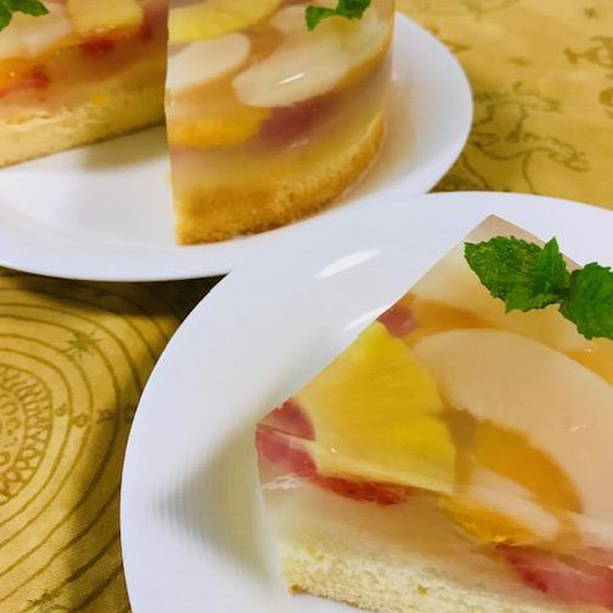 フルーツゼリーのケーキ　＆　豚キムチぶっかけ素麺