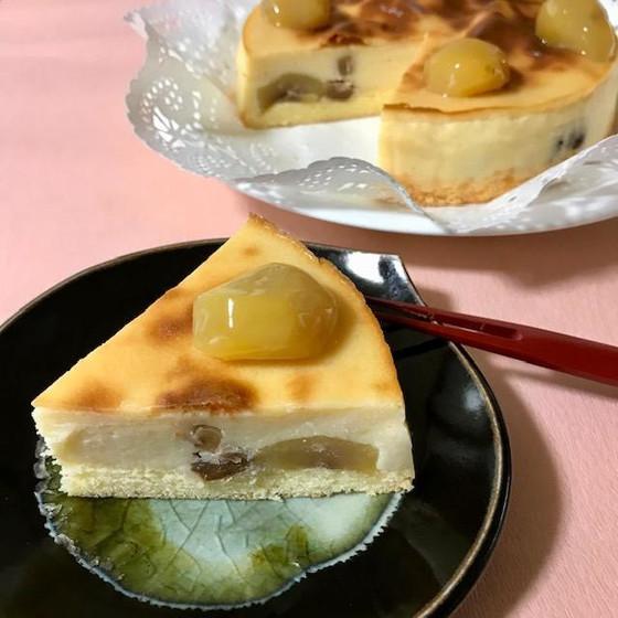 栗のチーズケーキとお花寿司
