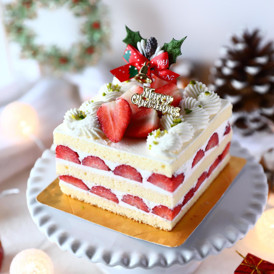 いちごたっぷり【スクエアショートケーキ】ークリスマスデコレーションー