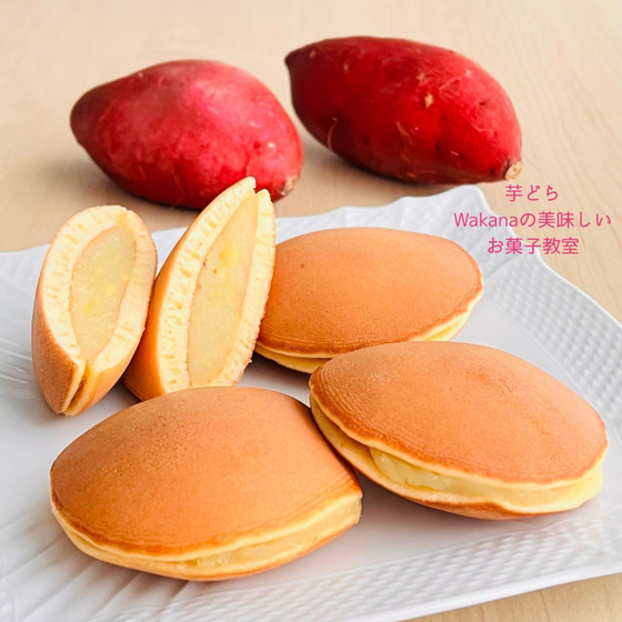 フライパンで焼くどら焼きの皮と素朴な芋餡