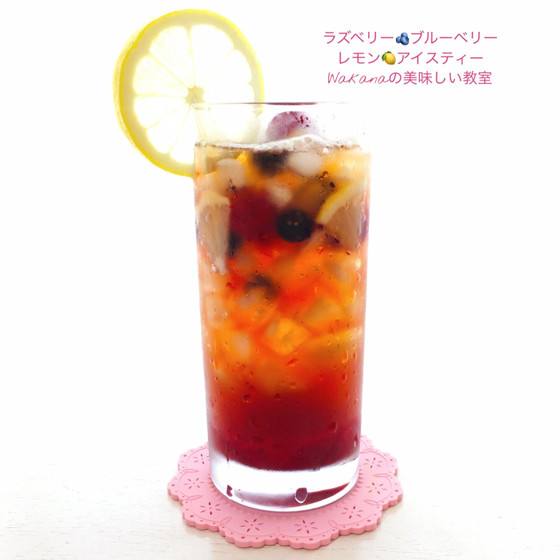 ダブルベリーレモンアイスティー1杯2,000円を追加可