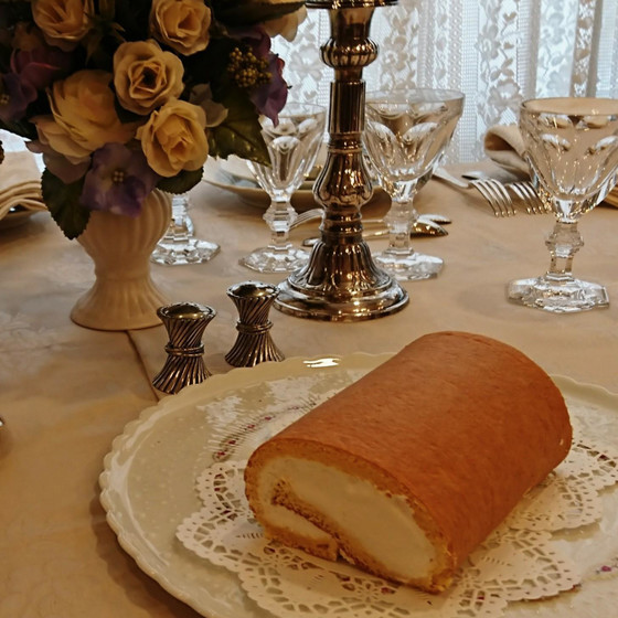 はじめてのお菓子作り　ふわっふわのロールケーキ