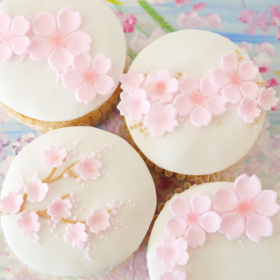桜のカップケーキ教室