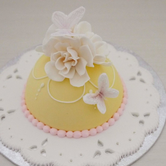 ガーデニアのケーキデコレーション
