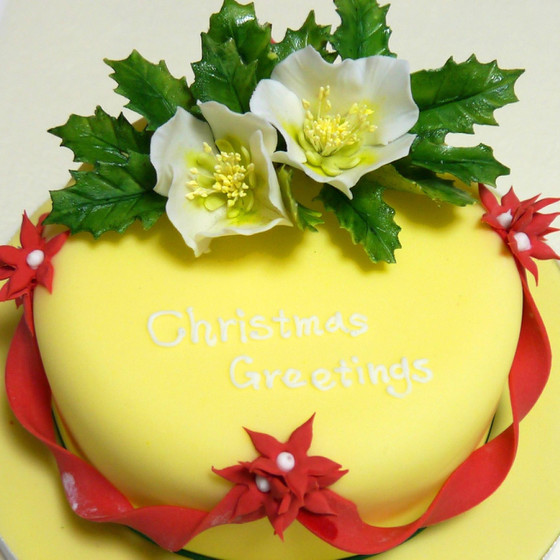 クリスマスローズのケーキデコレーション