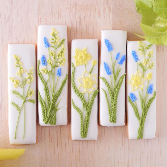 刺繍風春の花アイシングクッキー