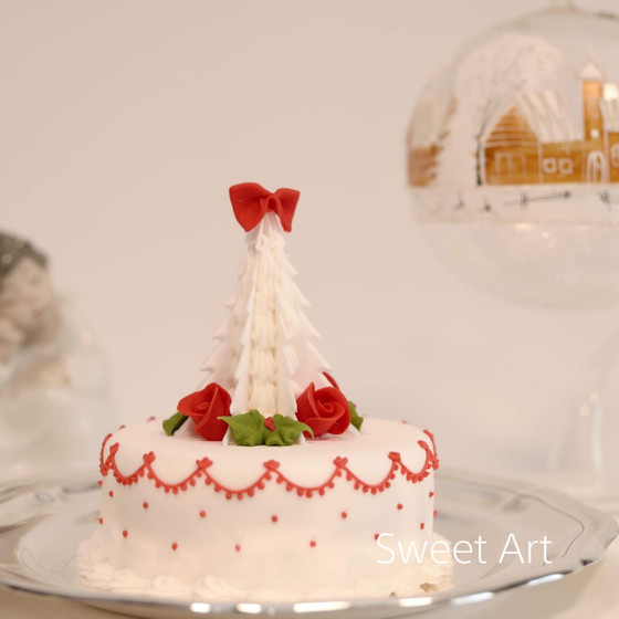 クリスマスツリーケーキデコレーション