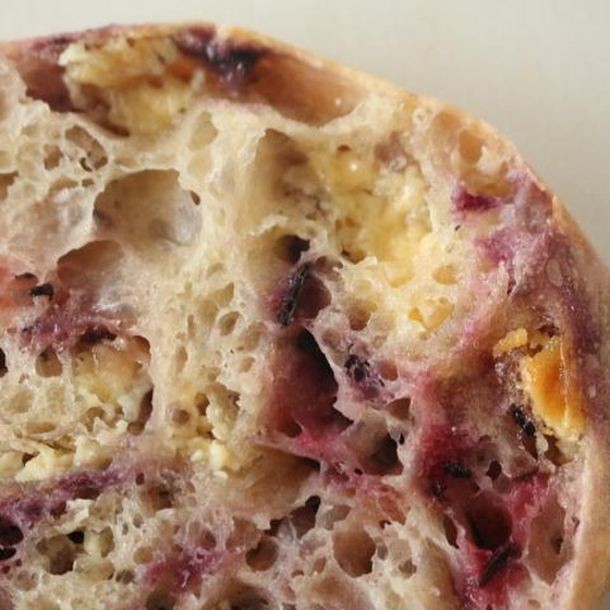 もっちりとした食感は、この断面が理由です