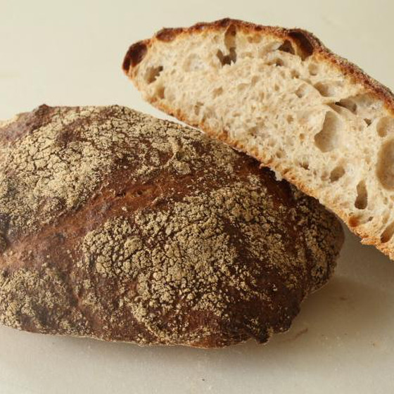 シンプルなパンなので、何にでもよく合います