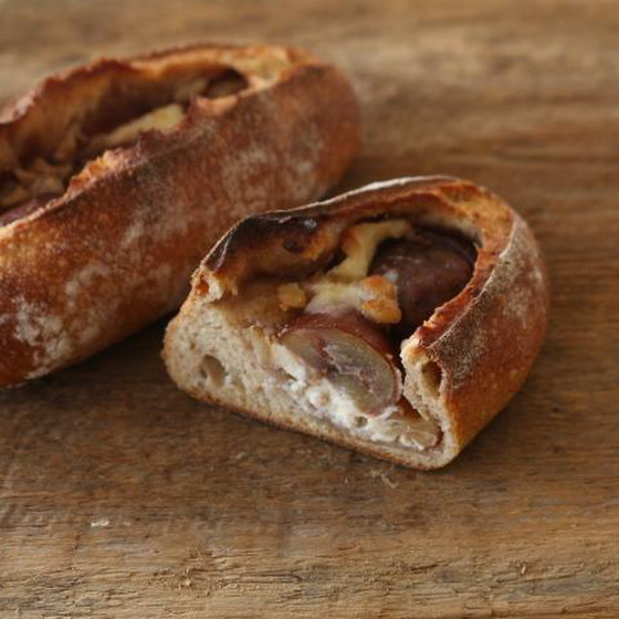 贅沢な秋のパンを、ご家庭でも焼いてください