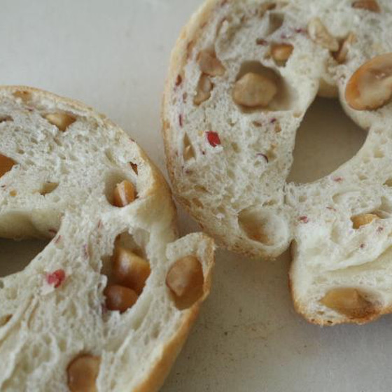 カシューナッツの甘さは、後を引く美味しさです。