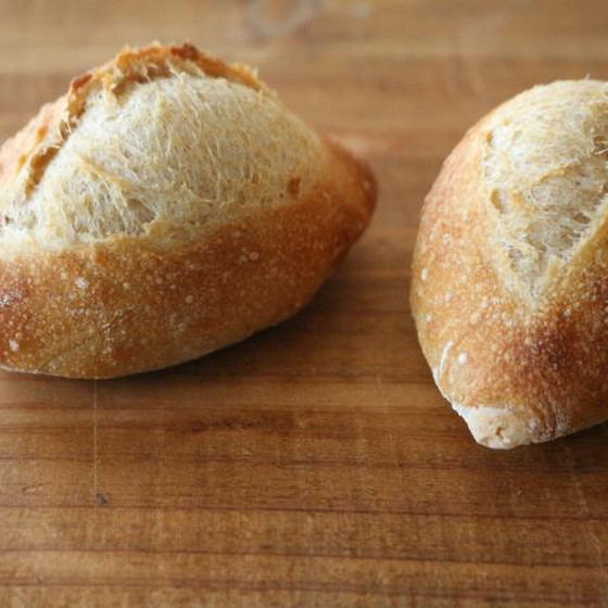 フランスパン生地を使った「手ごねでプチクッペ」
