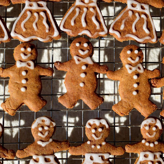 ジンジャーブレッドマンクリスマスクッキーを作りましょう！