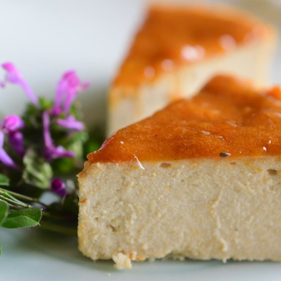 グルテンフリーでビーガンなチーズケーキのようなケーキ