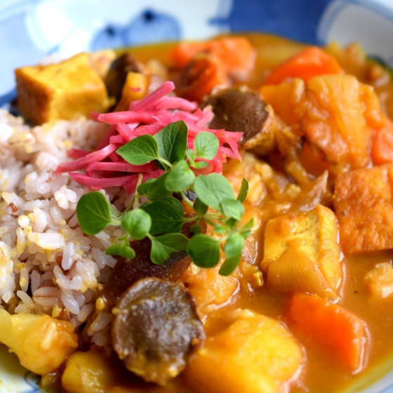 ビーガンでグルテンフリーな日本のカレーライス