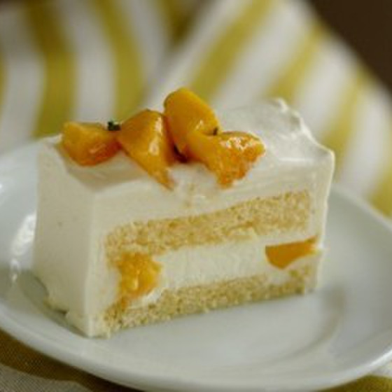 マンゴーレアチーズケーキ　(2016年夏お菓子教室)