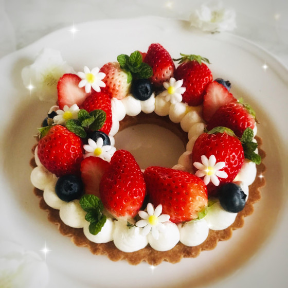 大切な人に贈りたい贈られたい♬とっておきのいちごリースタルト