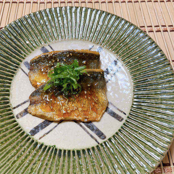 ６月 季節の料理 コース  魚をさばく
