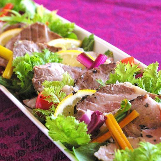 エムズB　豚肉のハーブ塩釜焼&デリ風おかず