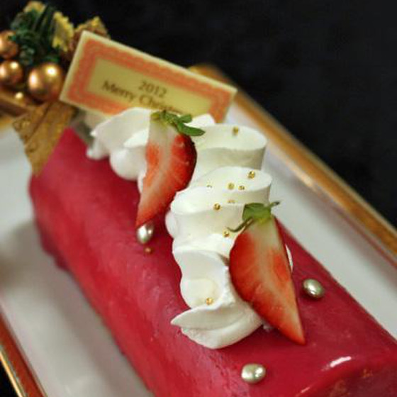 洋梨とマロンのクリスマスケーキ