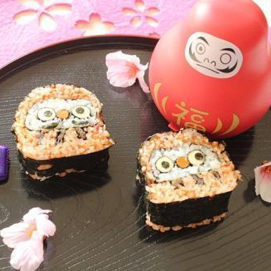 だるまさんのデコ巻き寿司