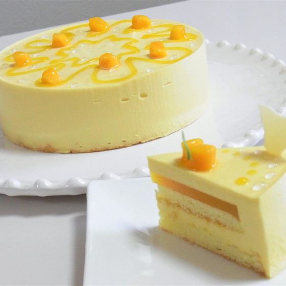 A7  マンゴーのレアチーズケーキ / ポルボロン